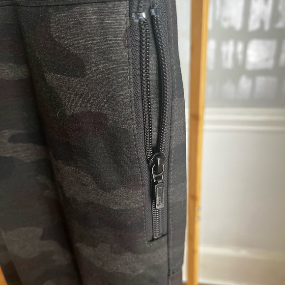 Anatomie Camo Shimira Pant Medium - Picture 7 of 9